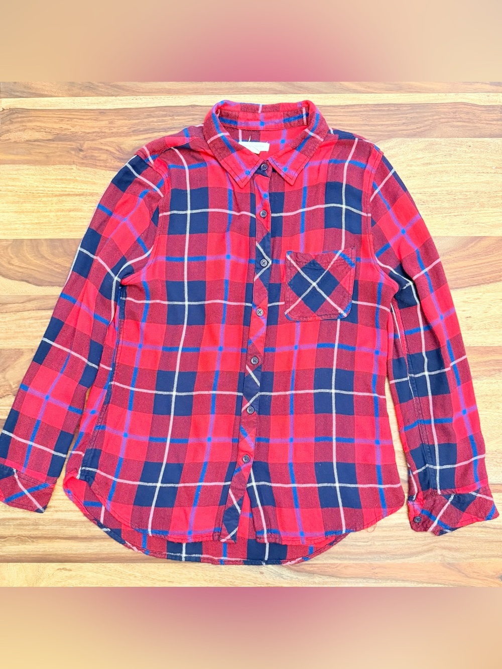 Red & Navy Plaid Button-Up Shirt - Small